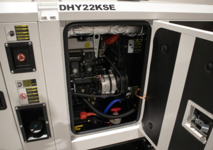 HYUNDAI DHY22KSE Diesel strømaggregat 22kVA 400V 3-fase - 1500RPM - Vannkjølt - Bilde 6